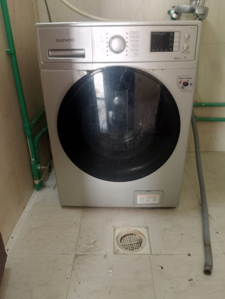 We buy damage not working A/ c washing machine fridge if you have plz call me _55314961what's - Image 1
