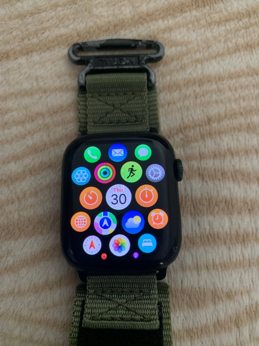 iWatch series 7 cellular + Gps - Image 3
