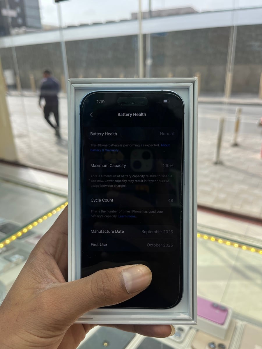 I phone 17 mist blue 256 gb - Image 3