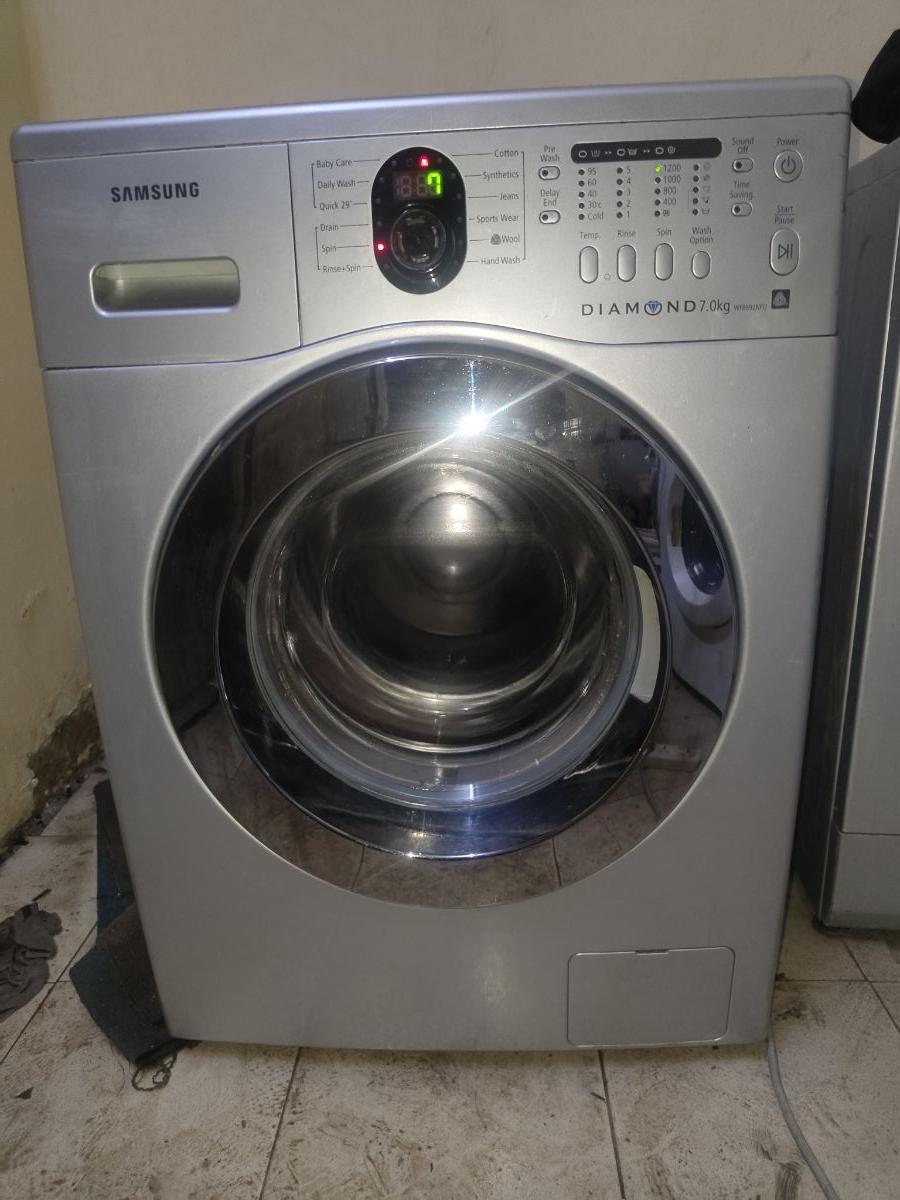 Samsung 7 kg washing machine for sale Very good condition need call me 33229032 - Image 1