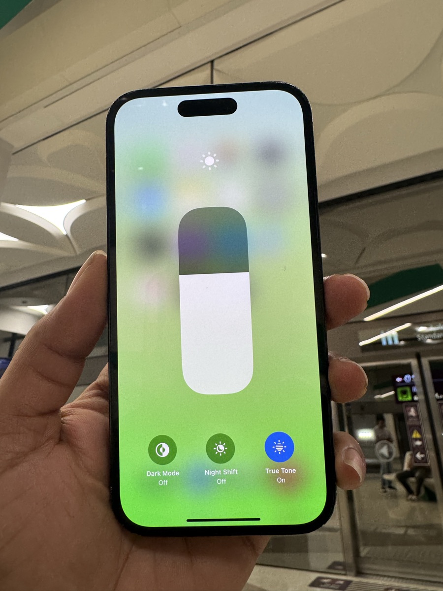 Iphone 14 pro 128 - Image 2