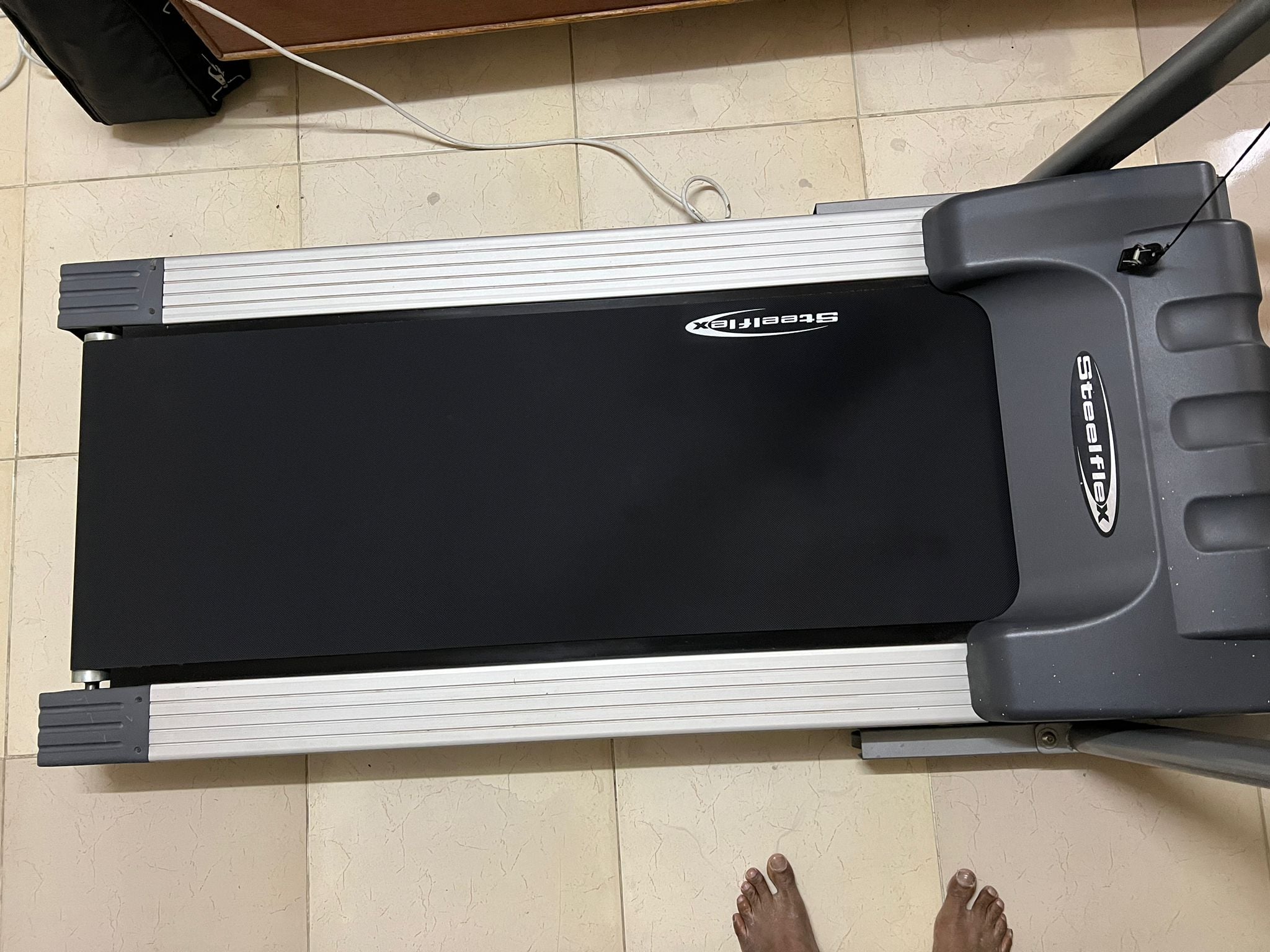 Steelflex XT3300 Treadmill - Image 4