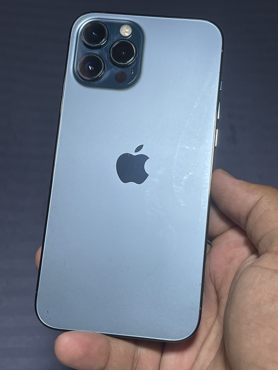 iPhone 12 Pro Max - Image 1