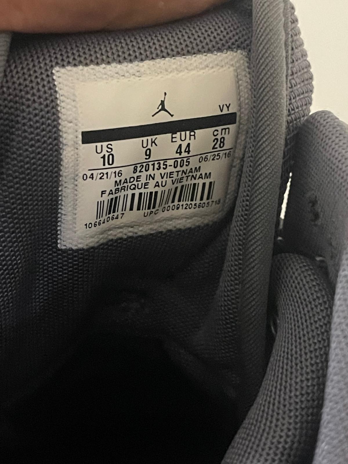 Air Jordans - Size US Men 10 - Cool Grey - Image 3
