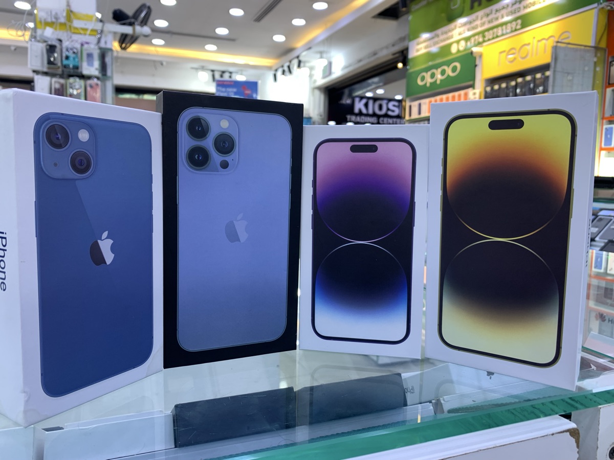 iPhone 13 Pro Max and iPhone 14 Pro Max - Image 1