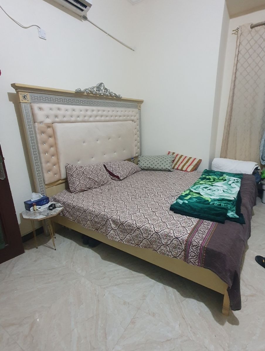 Bed set and sofa for sale - Image 4