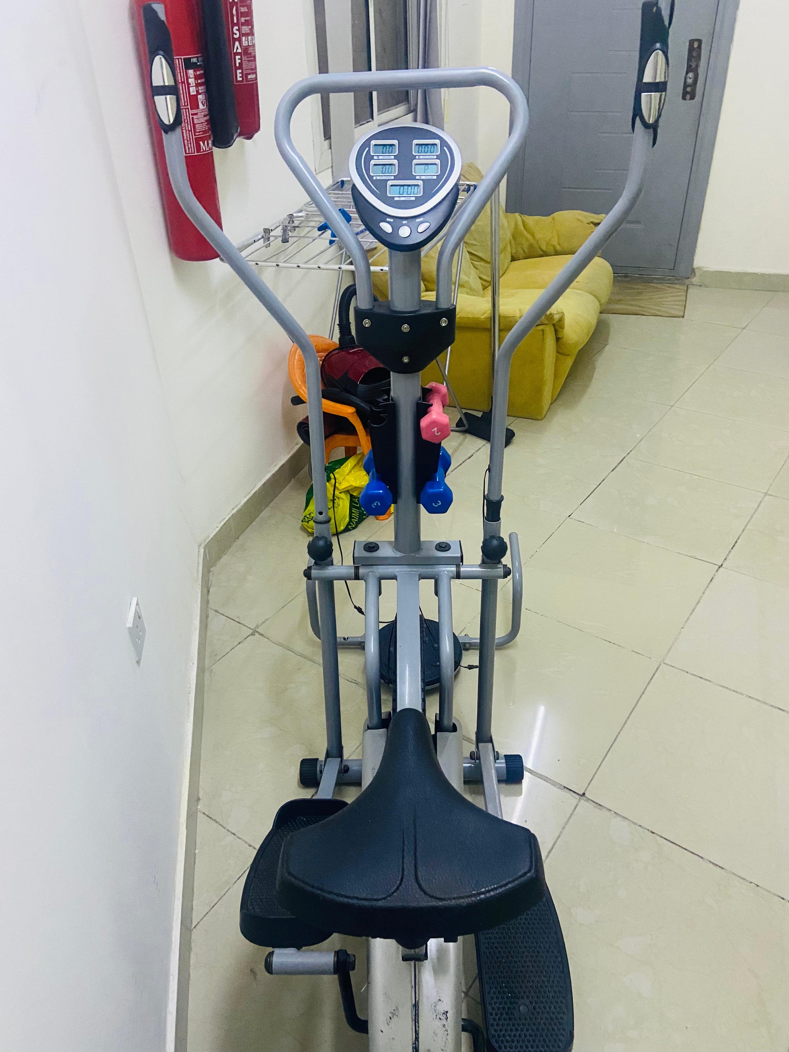 Skyland 5 in1 orbitrek exercise Bike with stepper,twister&Dumbbell - Image 4