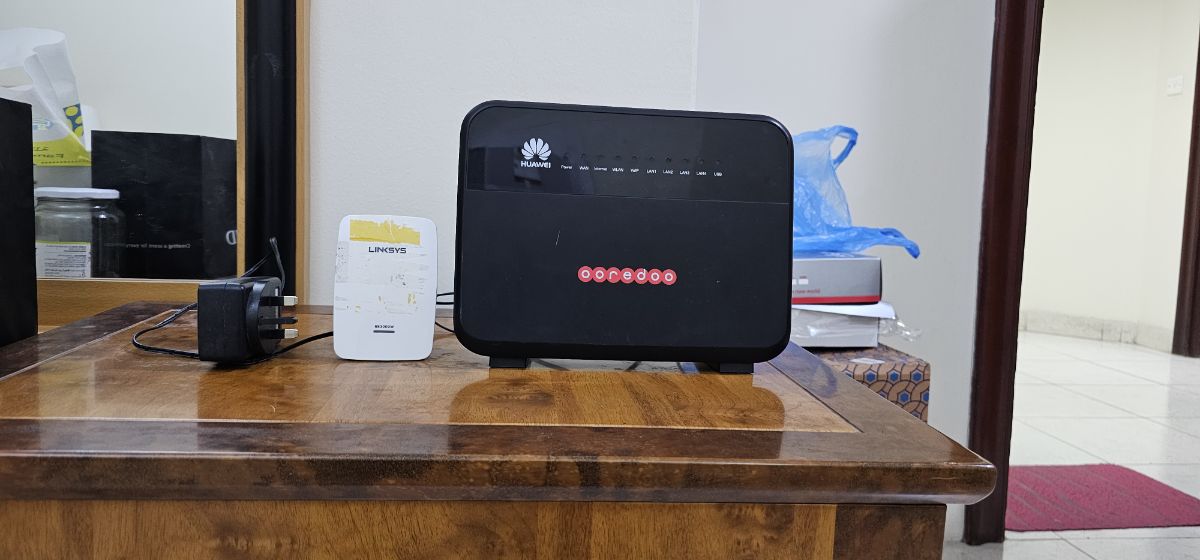 Wifi router,wifu extender combo - Image 1