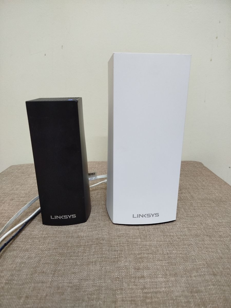 Linksys MX4200 Velop AX4200 Tri-Band Mesh WiFi 6 System & Linksys Velop WHW03 v2 - Image 1