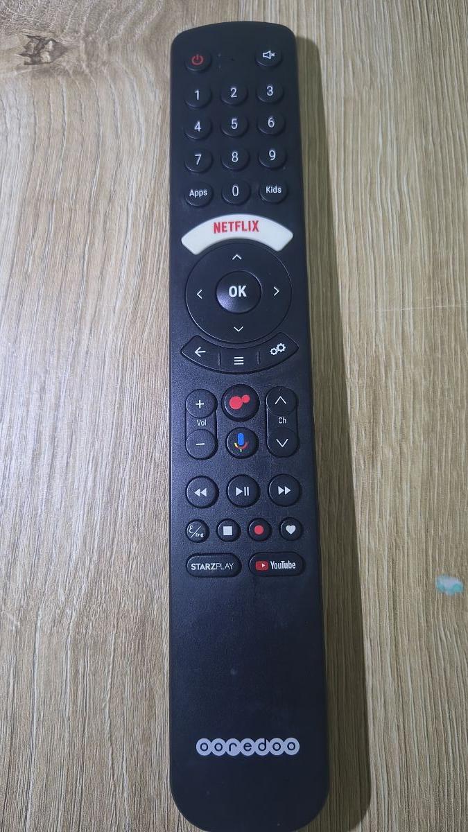 Ooredoo TV remote control. - Image 1