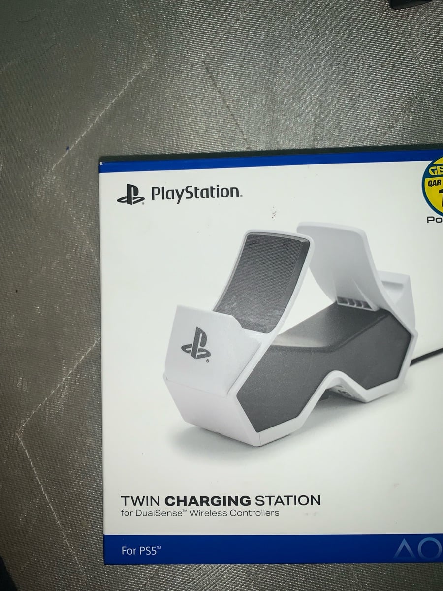 charging station - Image 1