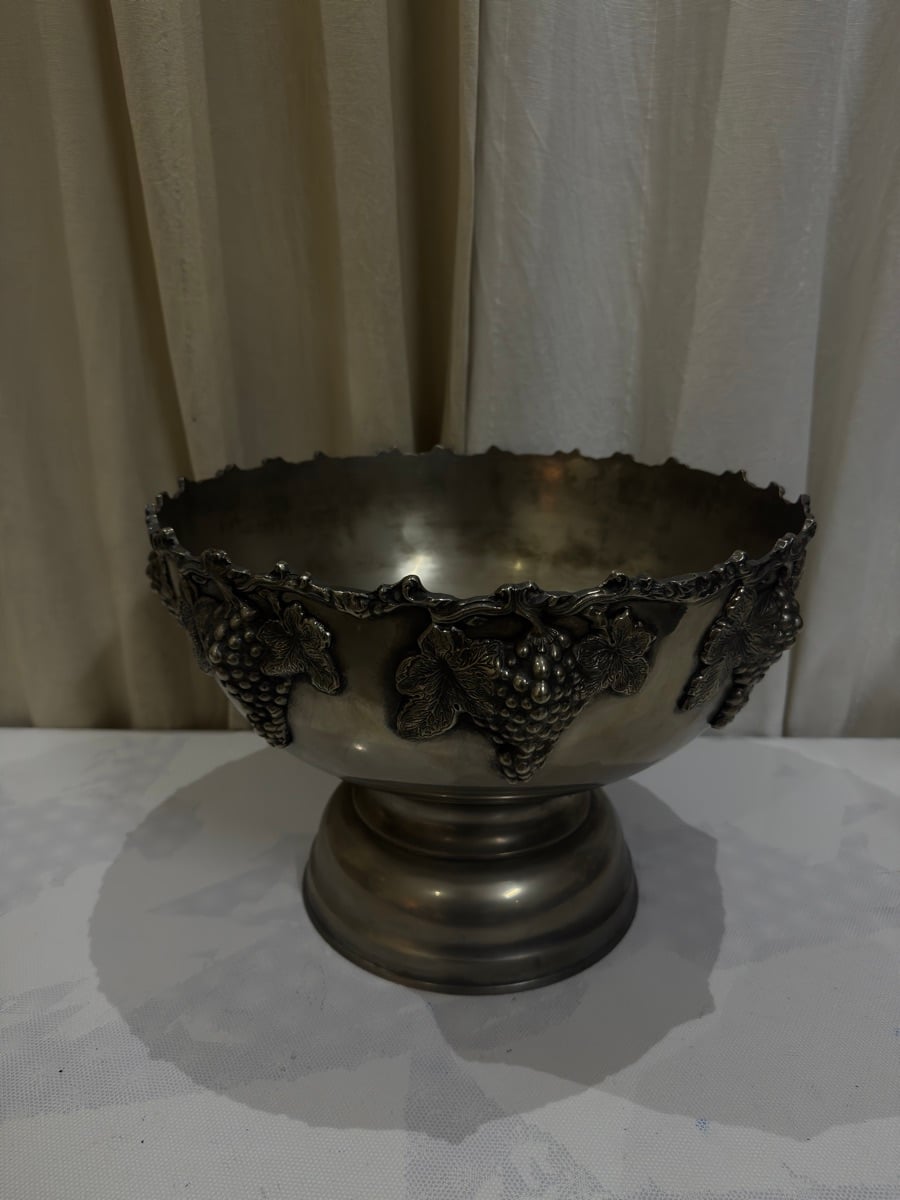 37 Champagne/wine glass, 1 electric opener, traditional silver ice bucket, drink dispenser - Image 4