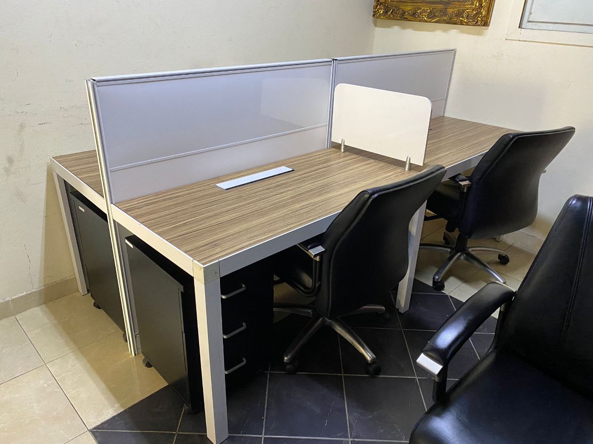 Used office desk and chair buy sell in qatar 55157083 - Image 13