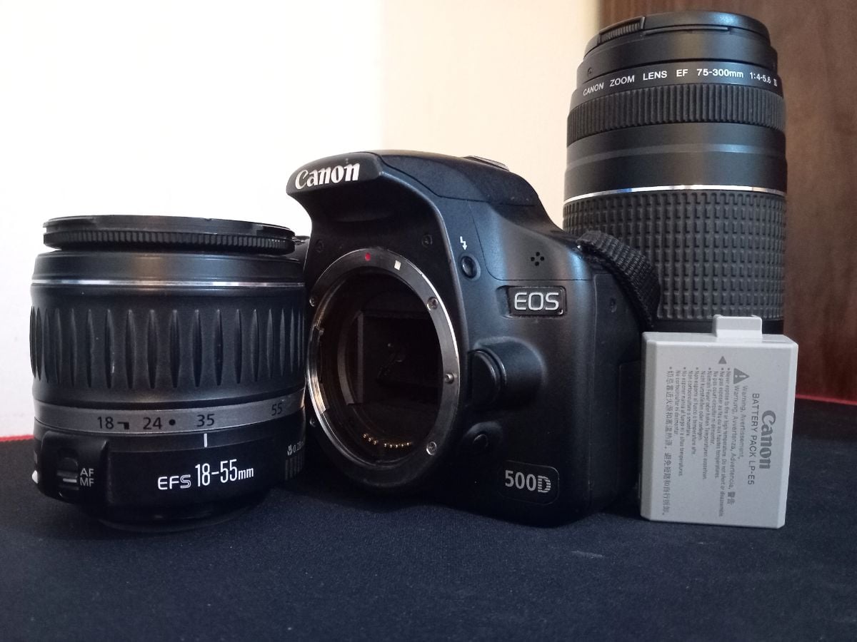 Canon EOS 500D DSLR - Two lenses | No charger / Clean conditionz - Image 1