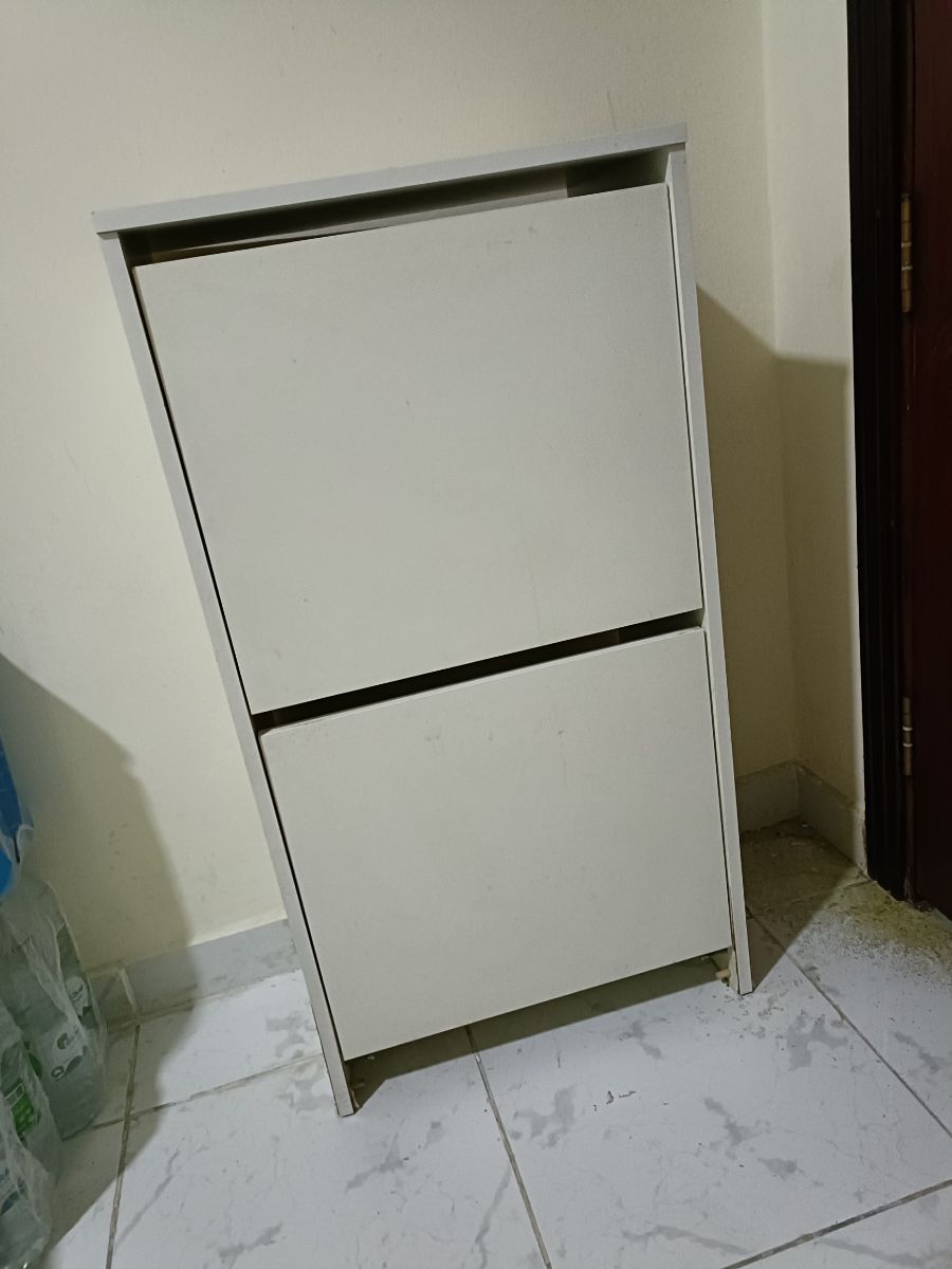 Shoes cabinets - Image 3