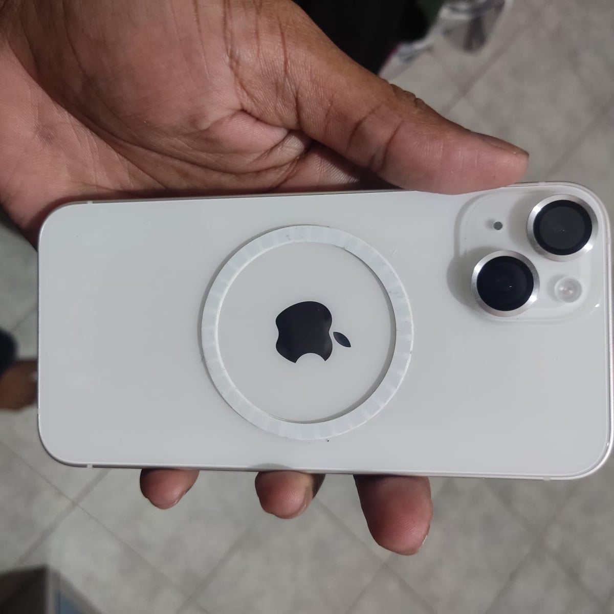 Apple iPhone 14 – 256GB (White | Mint Condition) - Image 2