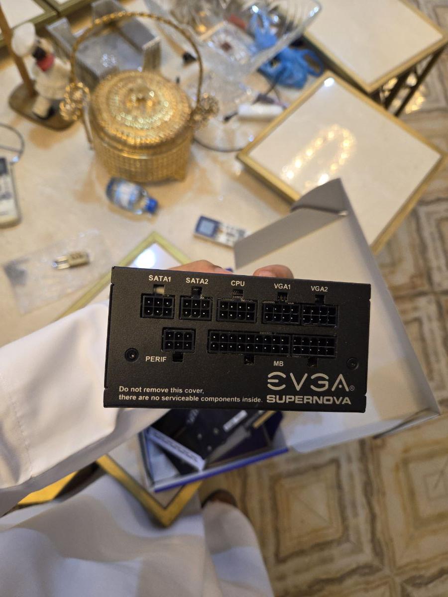 EVGA SuperNOVA 650 GM - 650W SFX Power Supply (80+ Gold) - Image 1