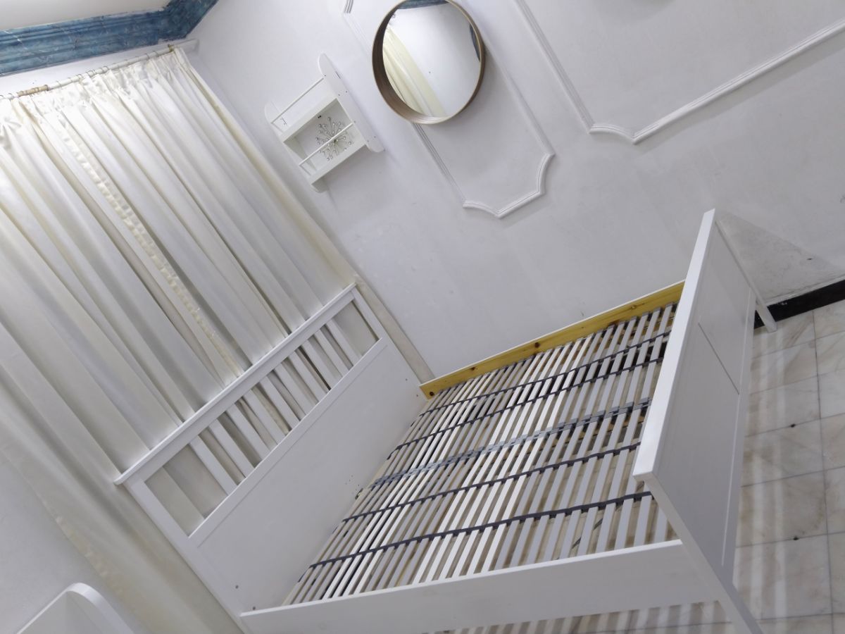 Ikea hemens bed fram - Image 3
