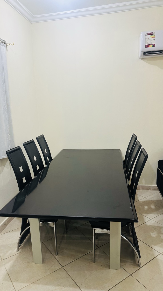 Dining Table with 6 chairs for urgent moving out sale - Image 1