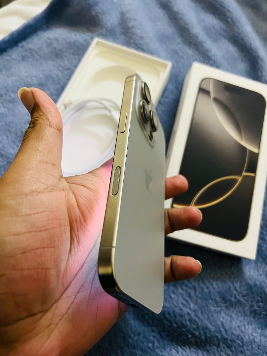I phone 16 pro - Image 10