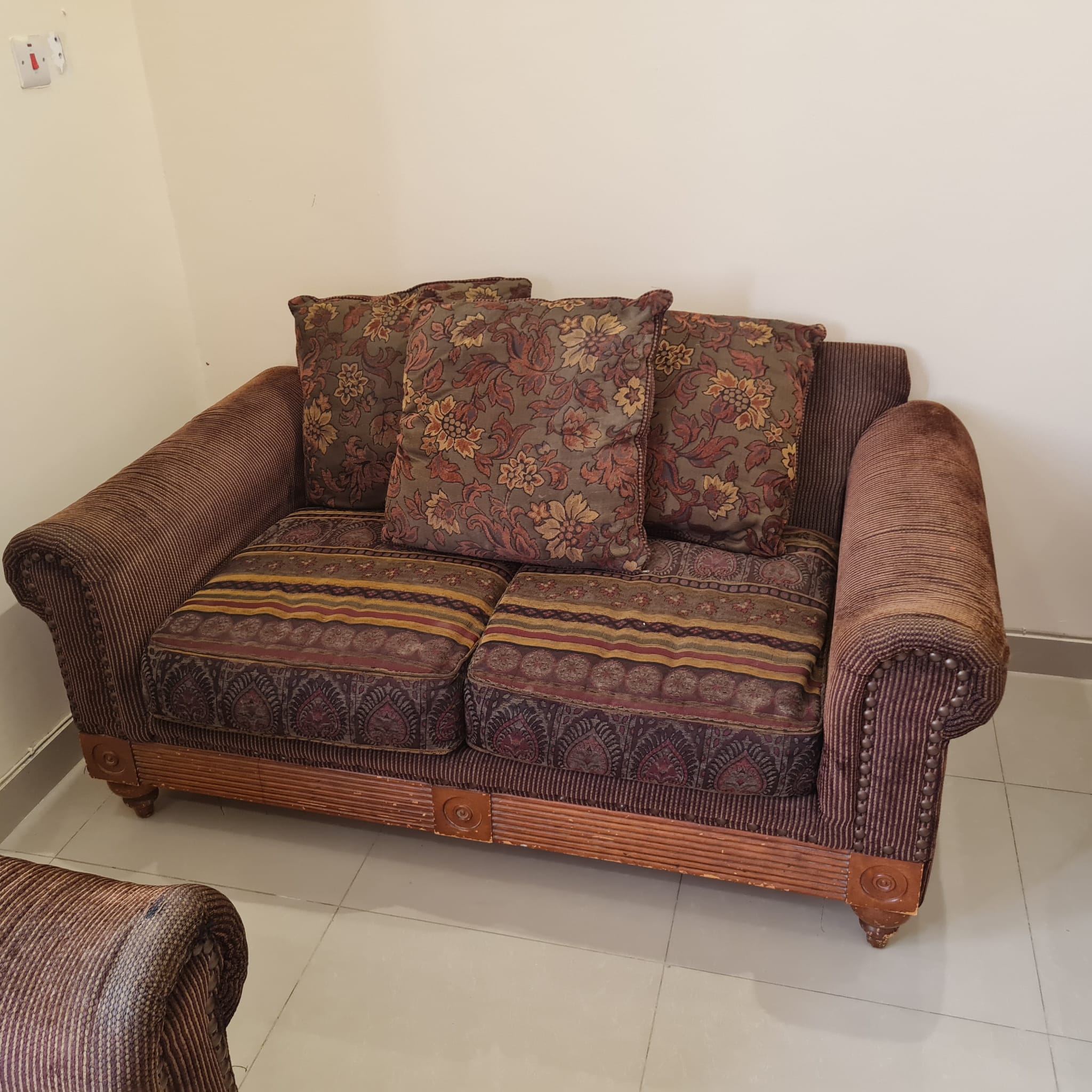  living room sofa - Image 6