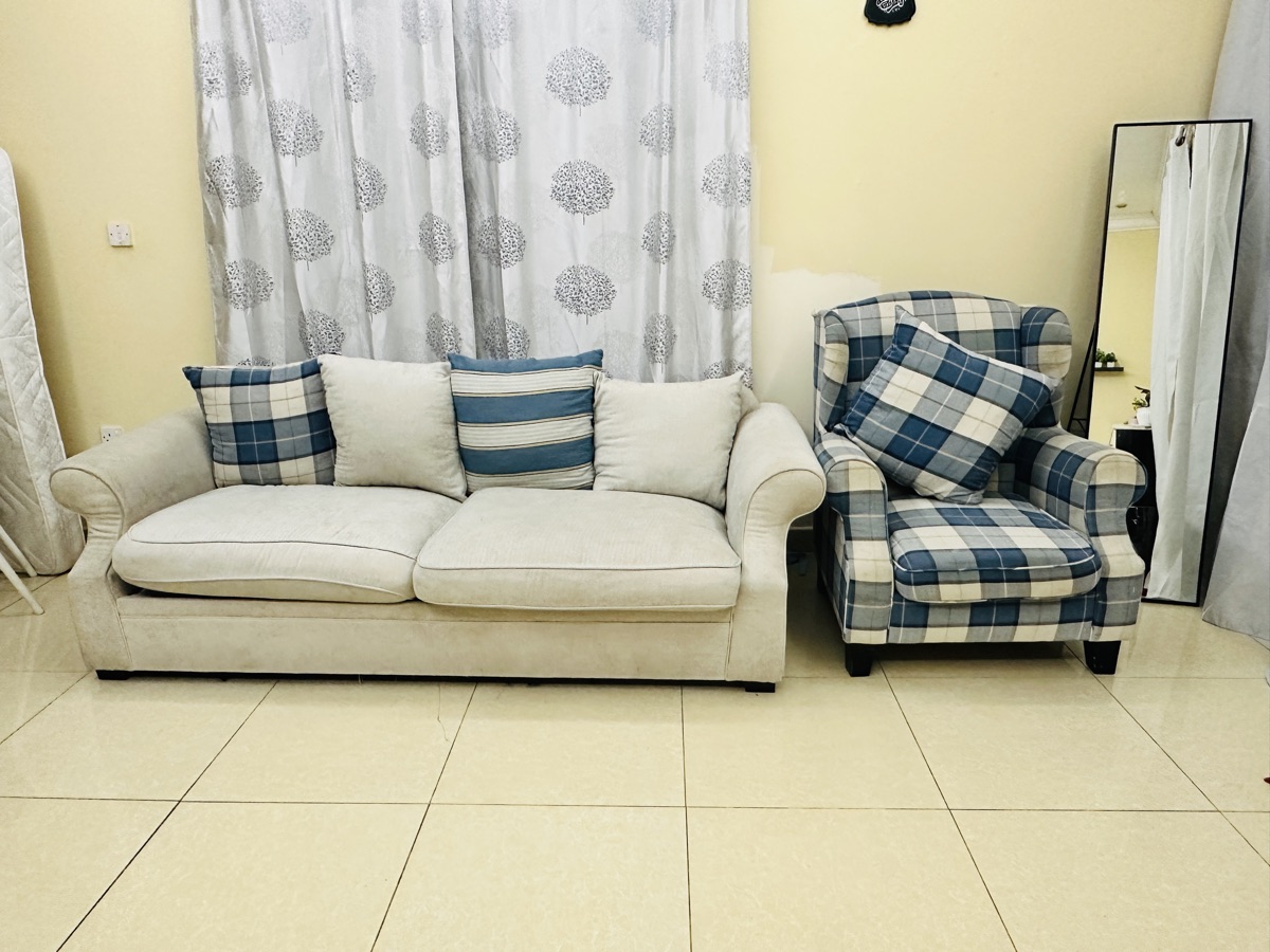 Sofa set 3 seats and 1 seat - Image 3
