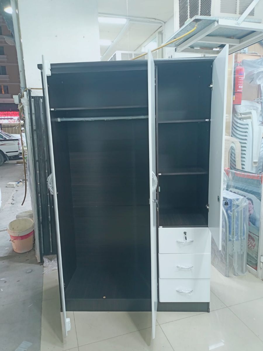 WOODEN 3 DOORS CUPBOARD BRAND NEW MADE IN MALAYSIA AVAILABLE CONTACT 77661505 - Image 6