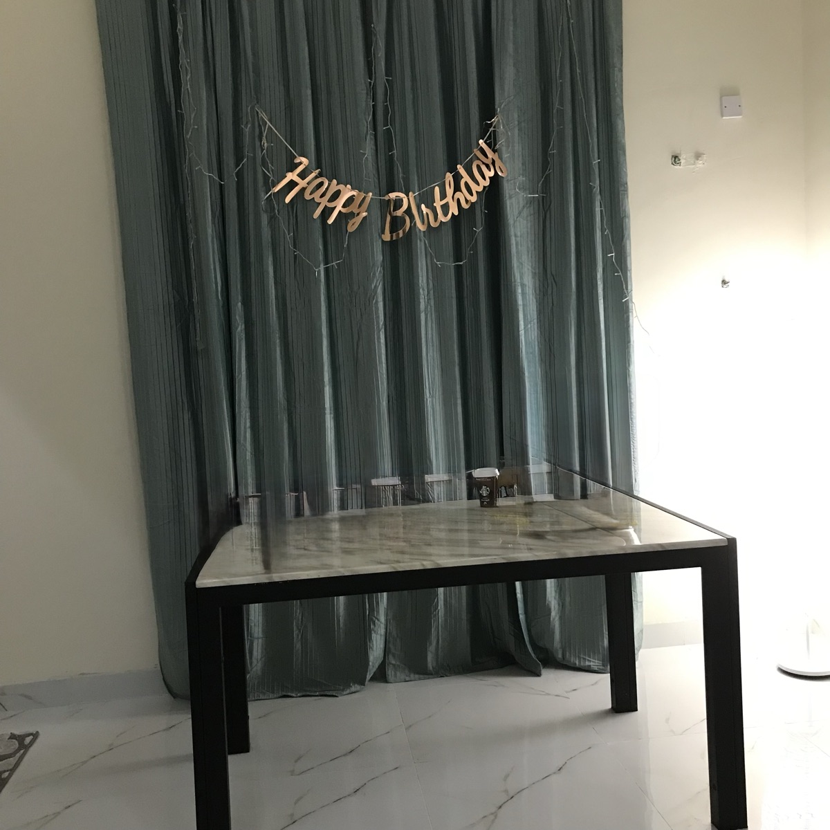 Dinning table with chairs - Image 2