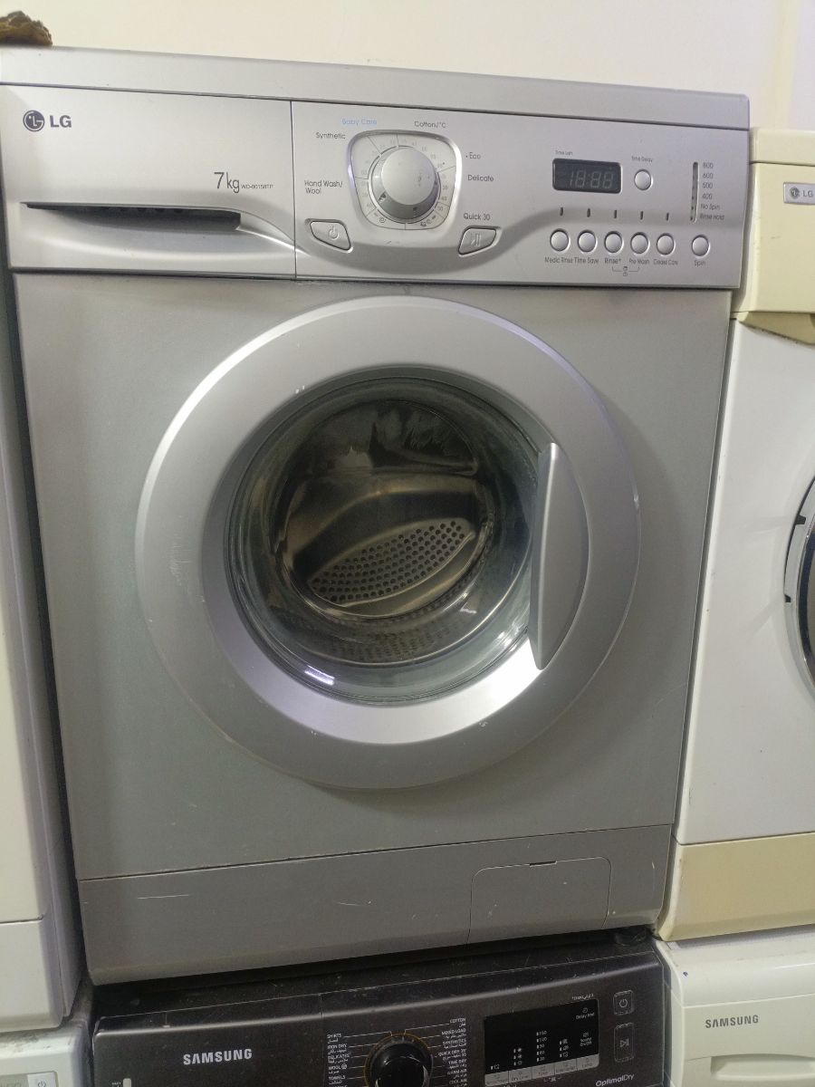 Lg washing machine 7 kg - Image 1