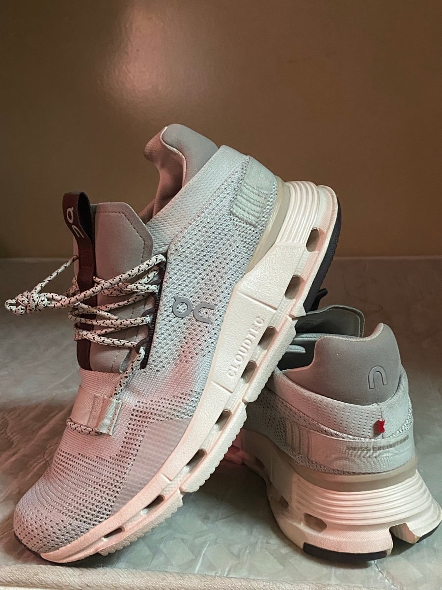 ON CLOUDNOVA RUNNING SHOES - Image 2