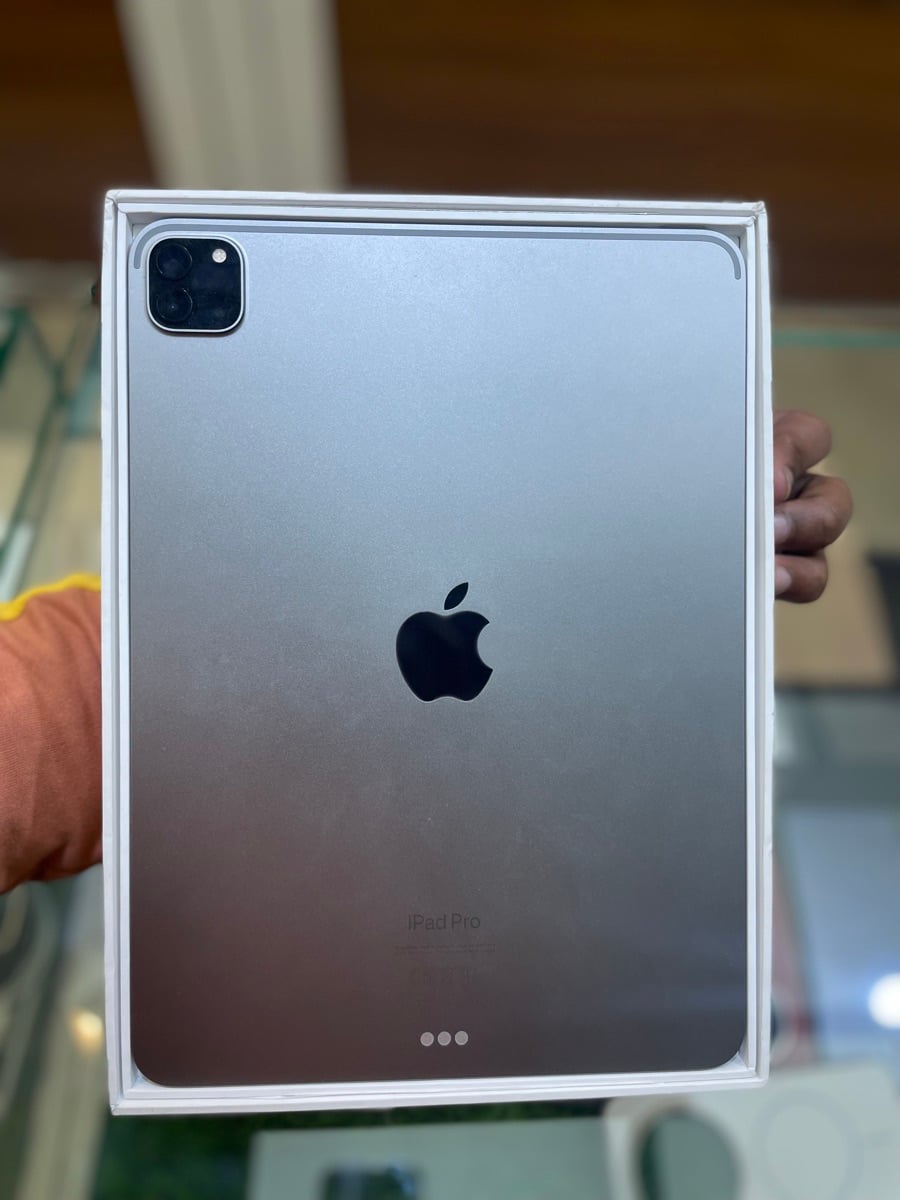 iPad Pro (m2) - Image 1