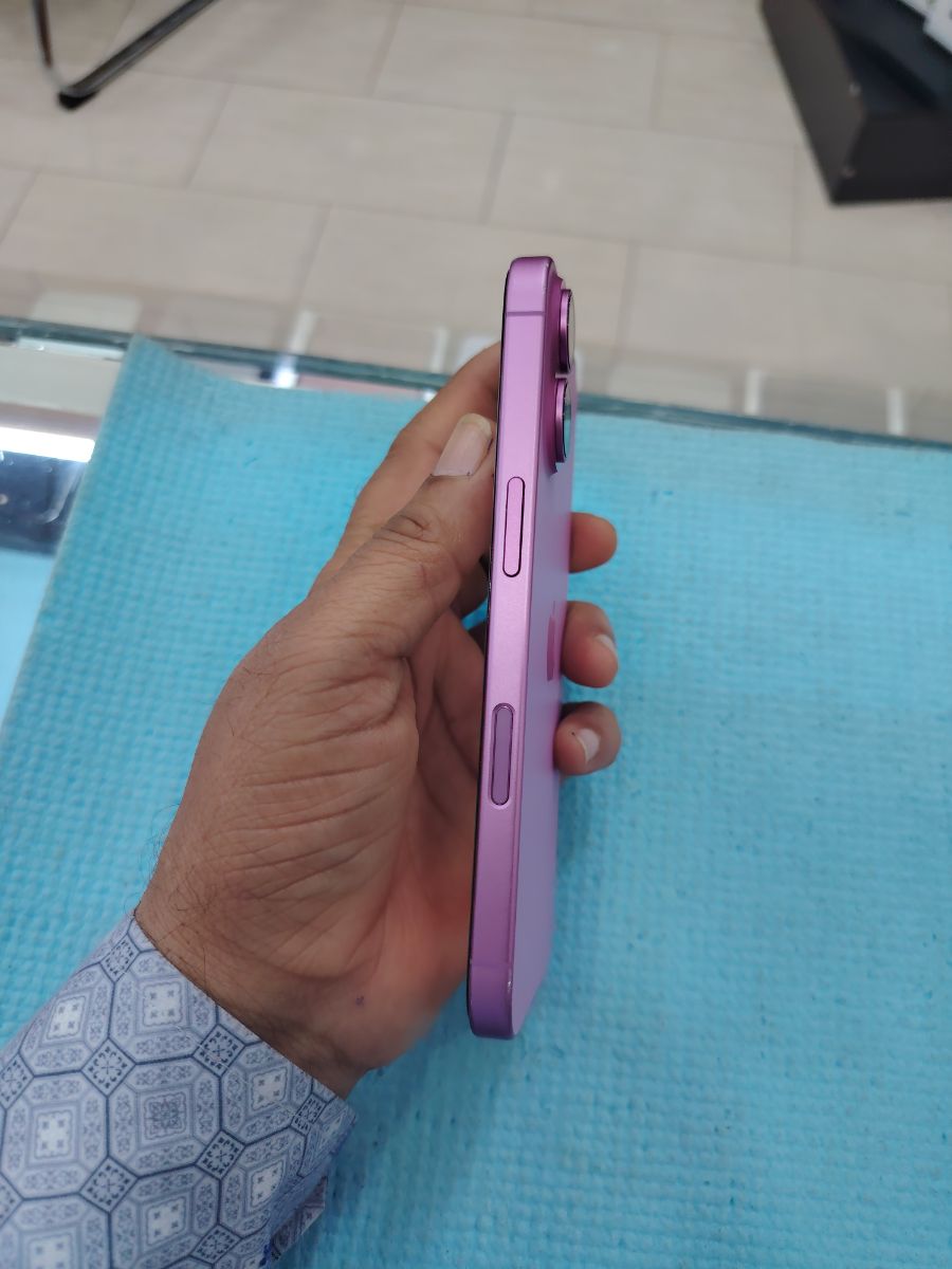 I phone 16 128gb pink color - Image 6