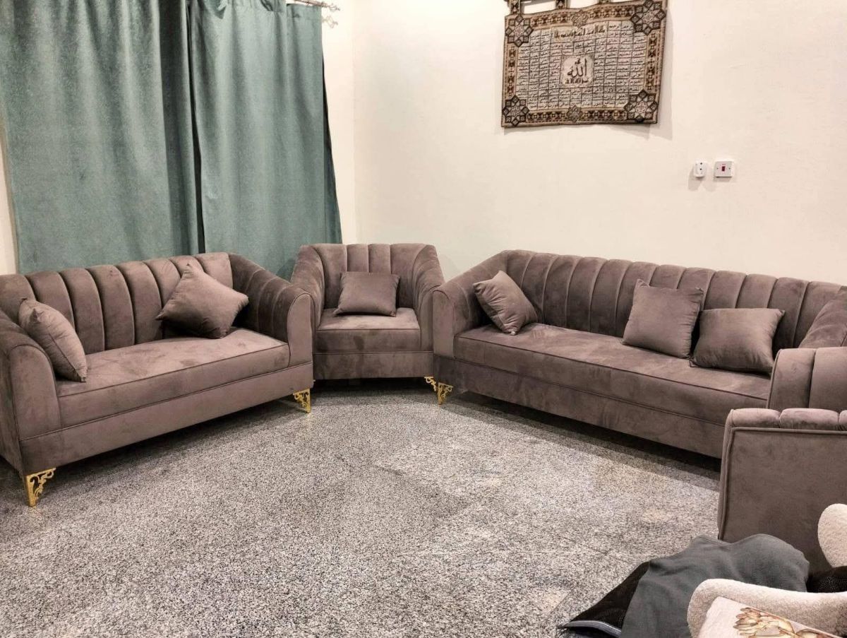 Curtain and sofa - Image 11