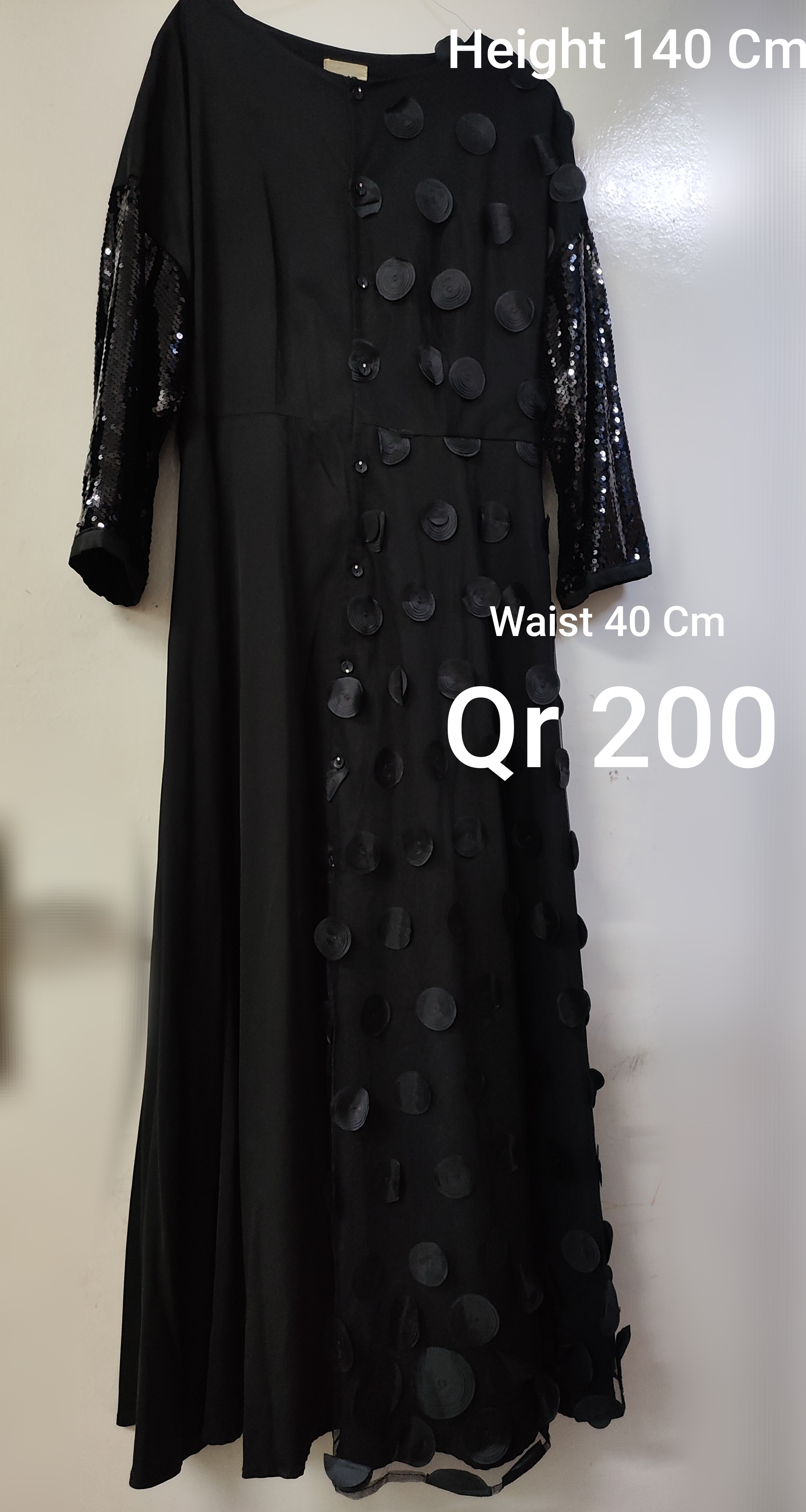 Dresses and Abaya  - Image 9