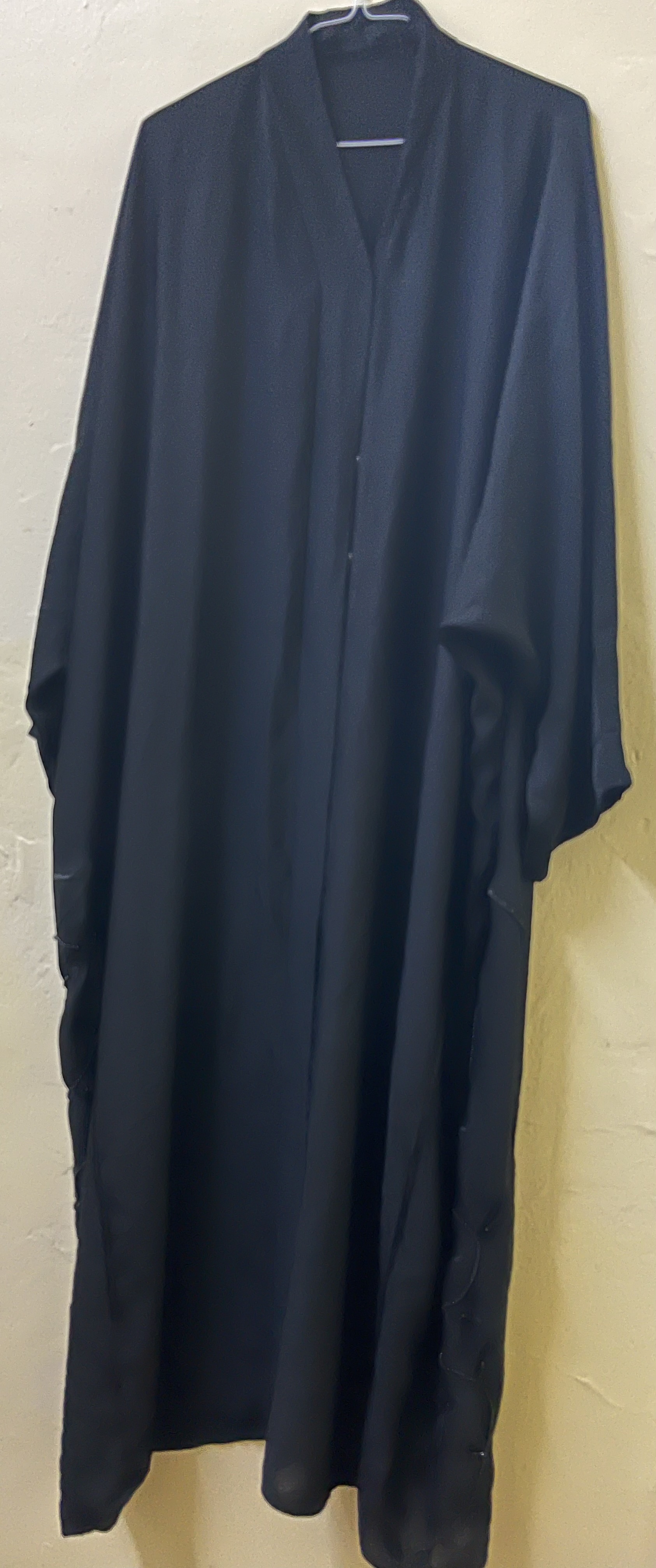 Used abaya average size 54 - Image 6