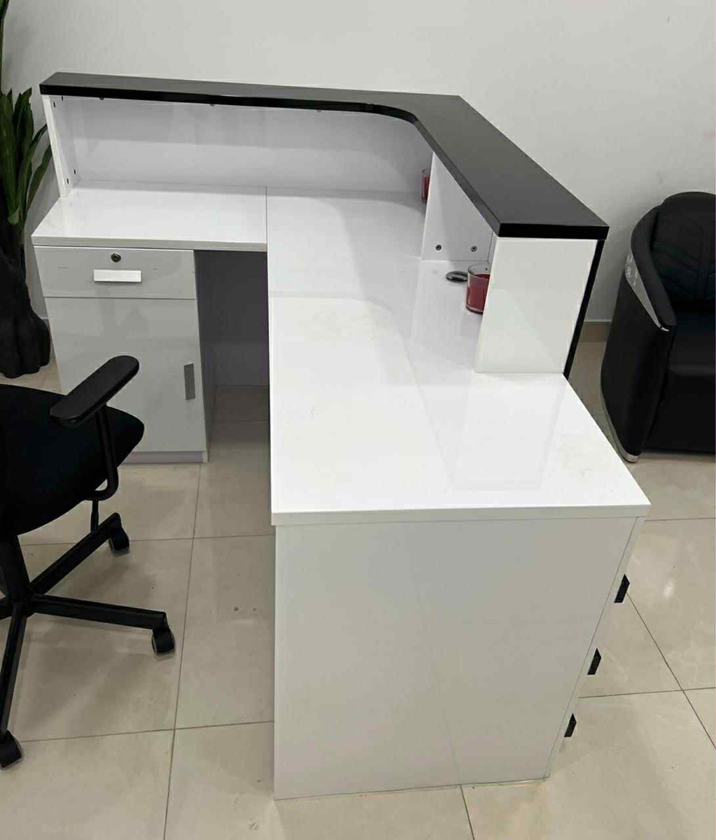 Reception desk - Image 3