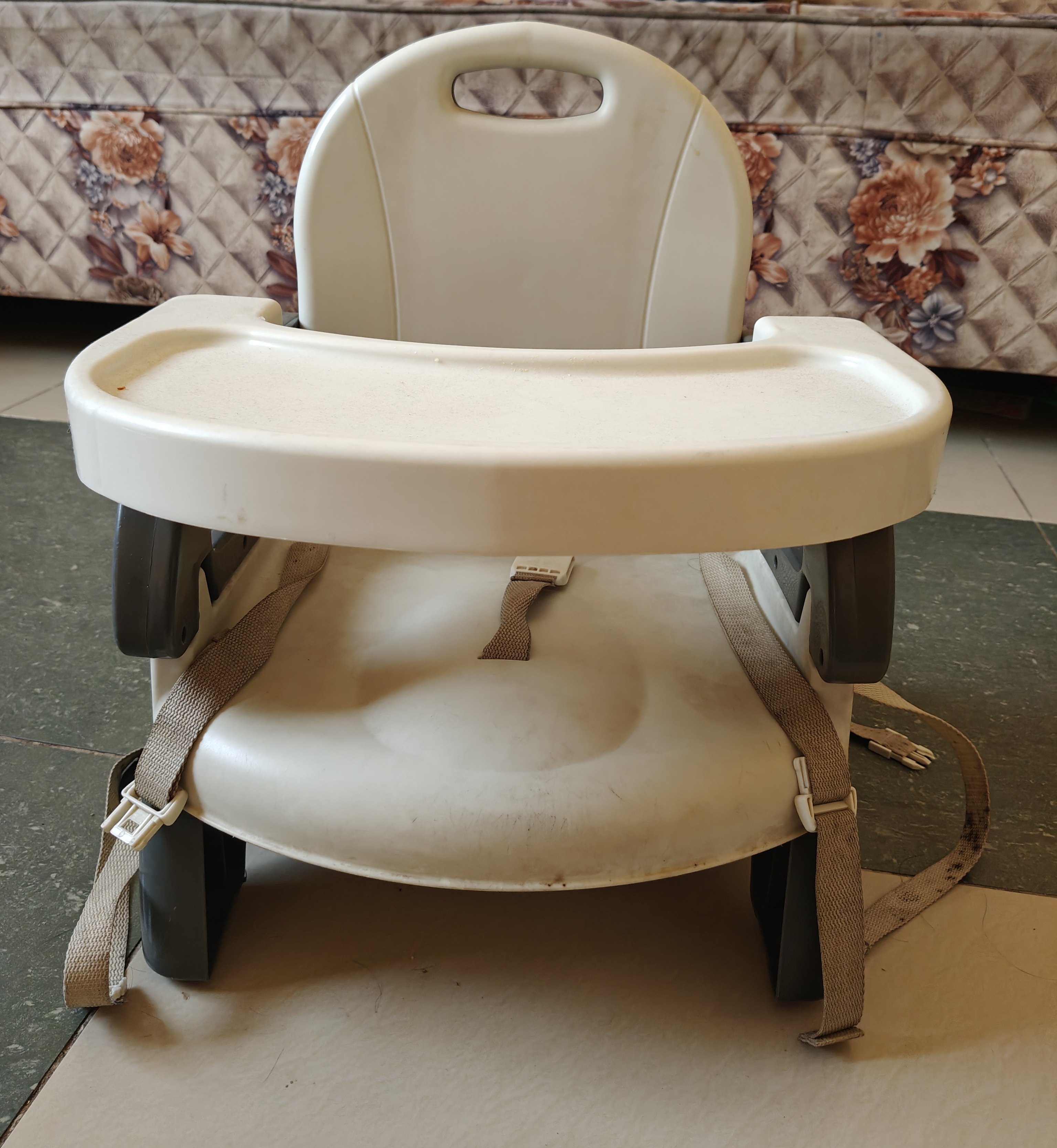 Kids items & gas stove  - Image 3