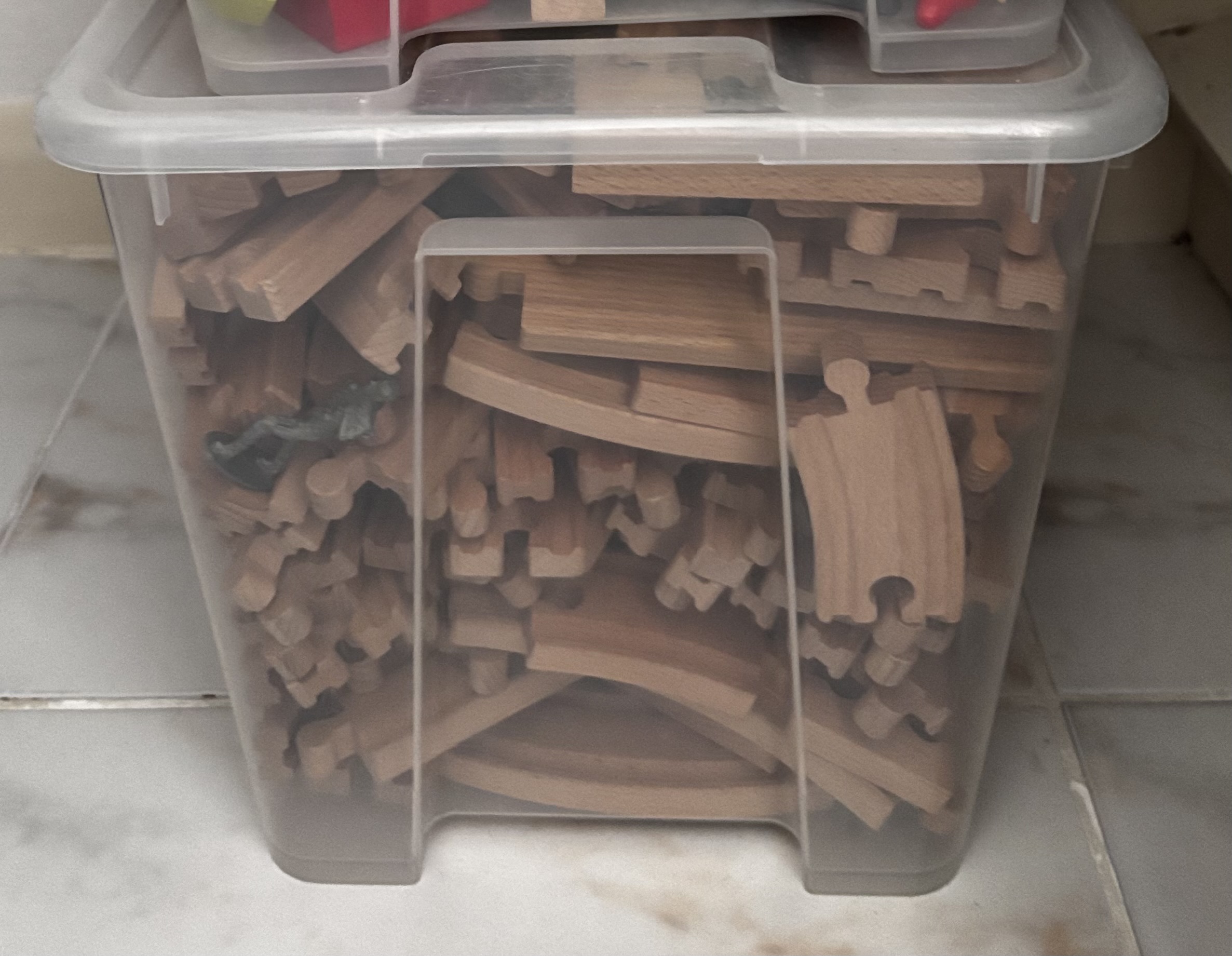 IKEA TRACKS - Image 2