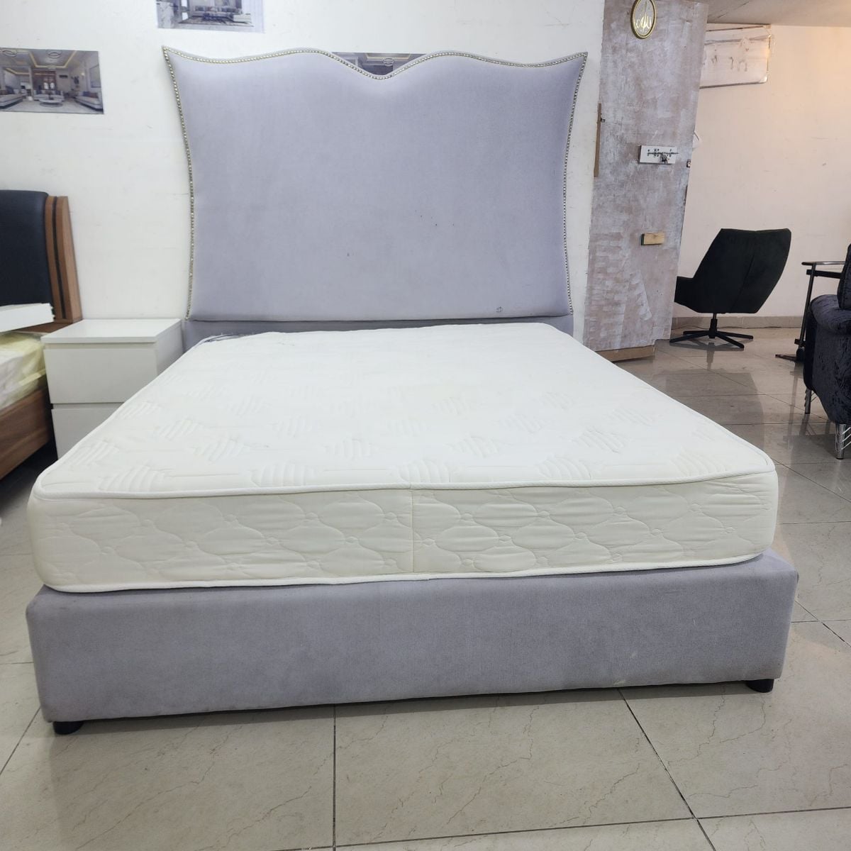 For Sale Homechanter Queen Size Bed Mertss 150/200 C.M Very Good Condition If You Need Call Me 72107930 - Image 4