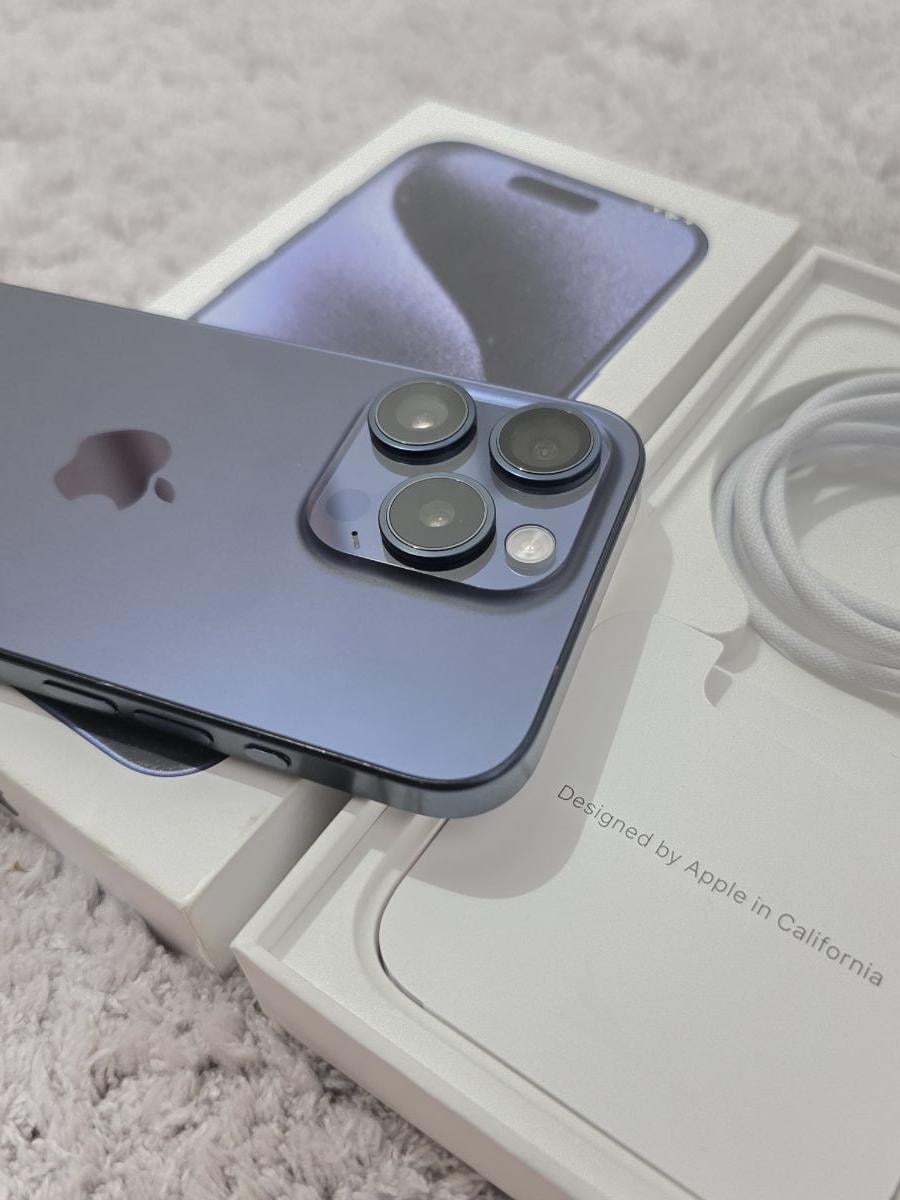 iPhone 15 Pro 256Gb Blue - Image 2
