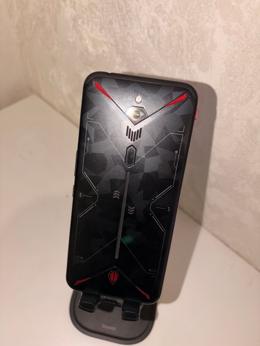 Red Magic 2 - Image 1