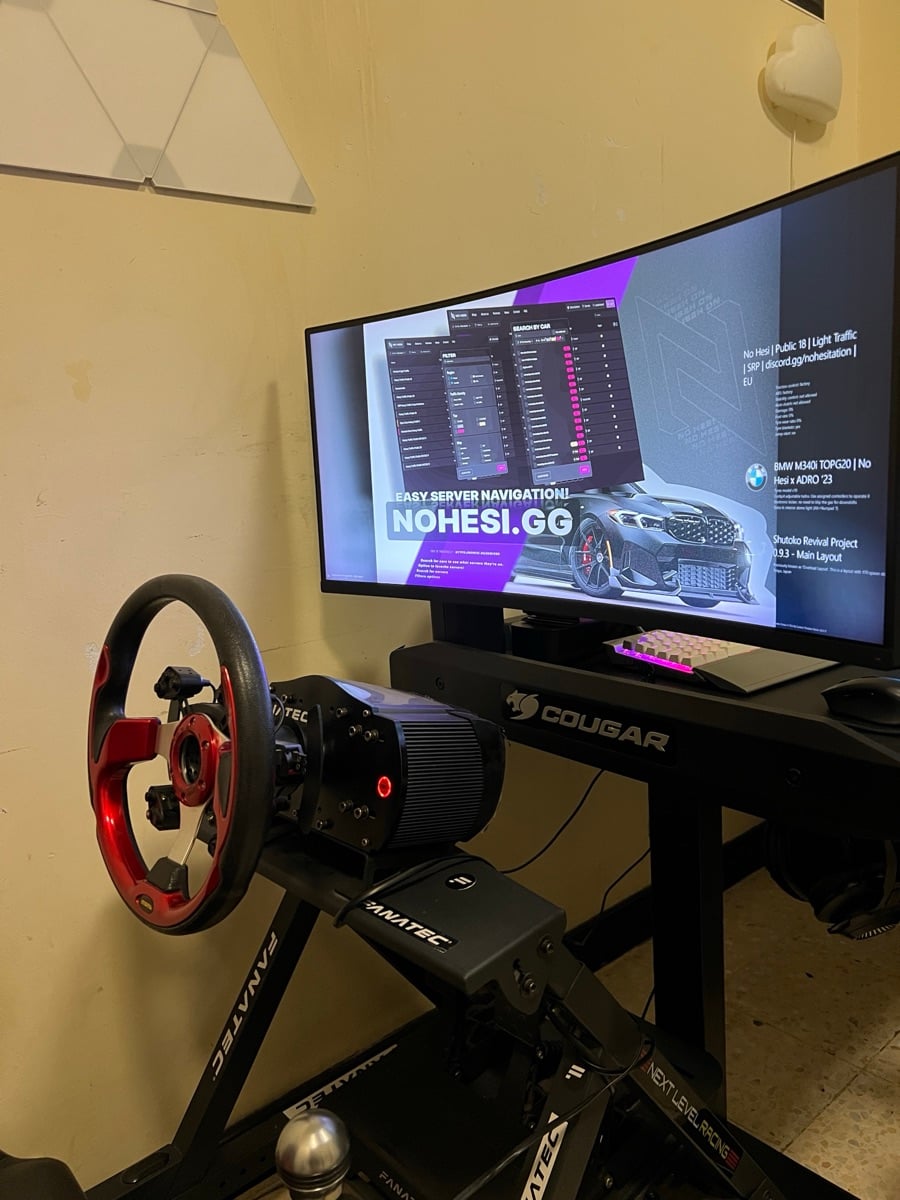 Fanatec and GT track sim for sale - Image 3
