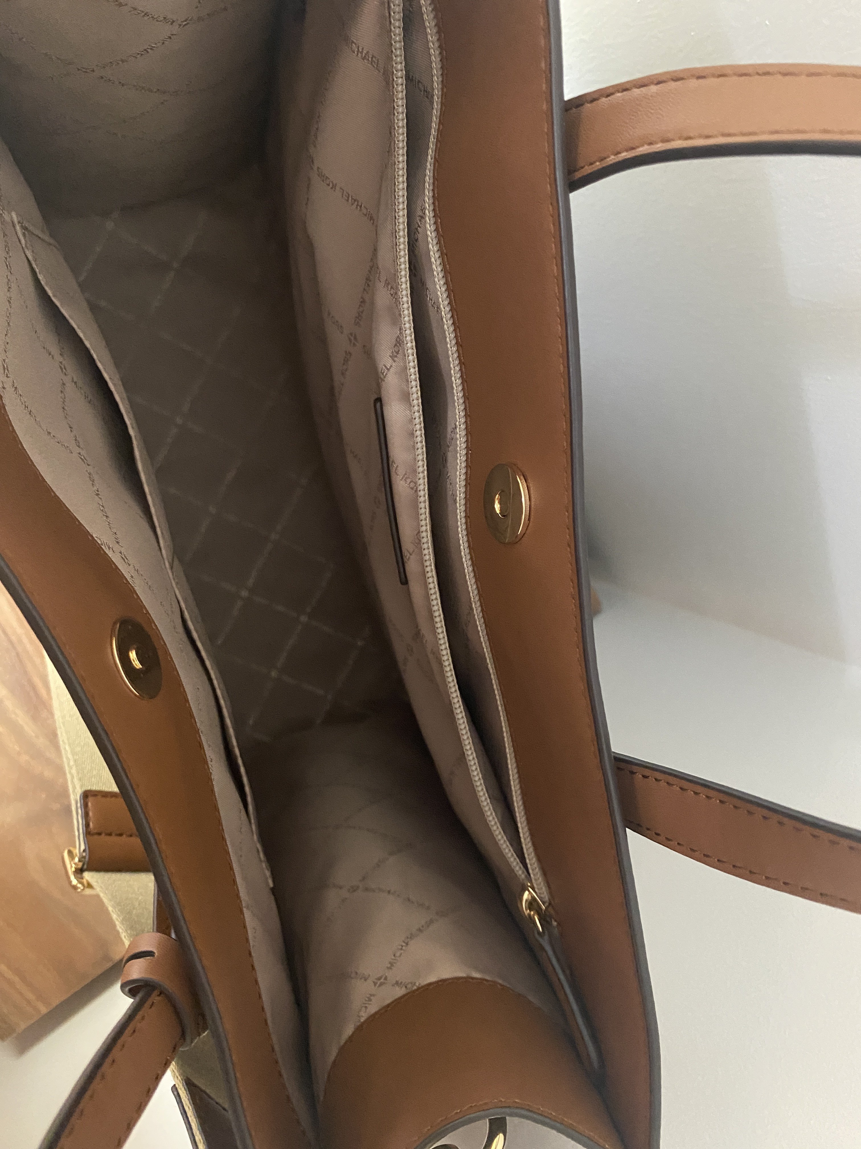 Michael Kors Tote Bag – Like New - Image 4