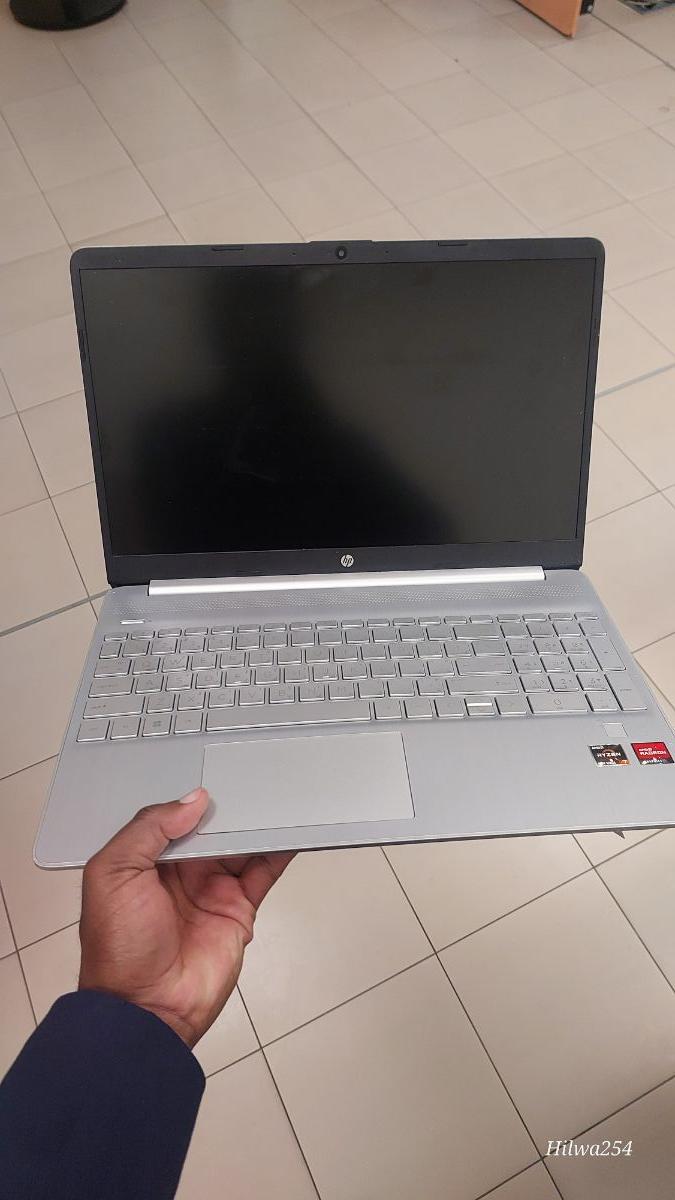 HP Notebook Laptop - Image 3