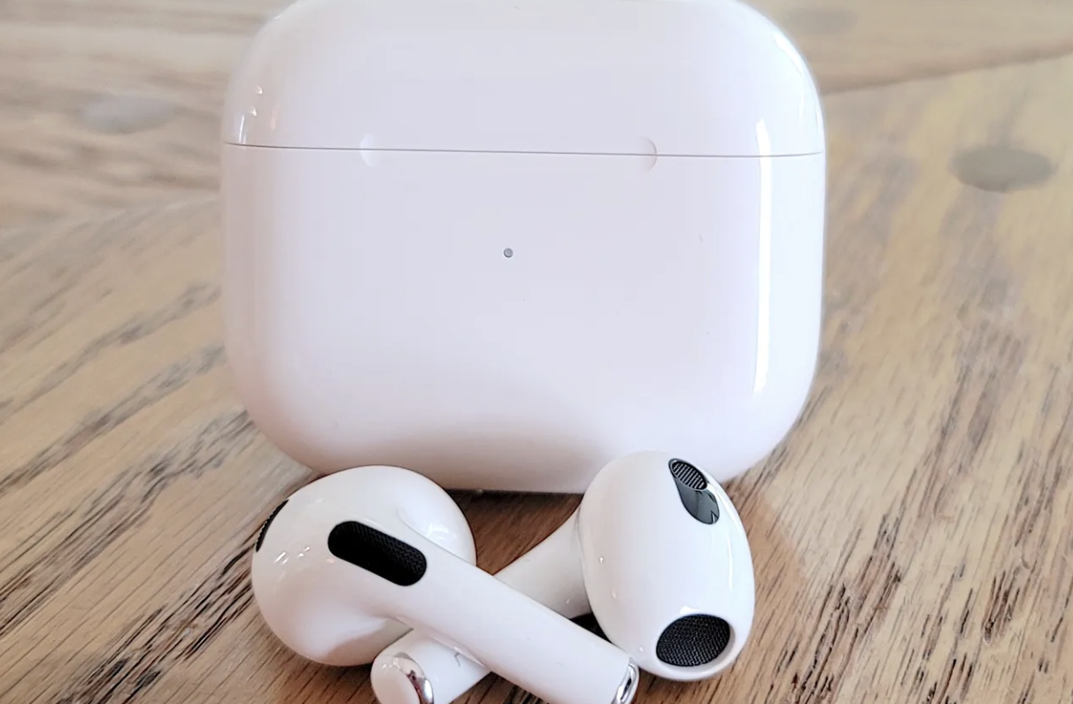 Apple airpods 3 - Image 1