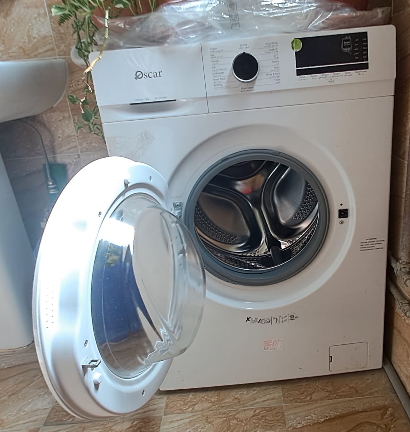 Automatic Front Loaded Oscar Washing Machine 7Kg - Image 2
