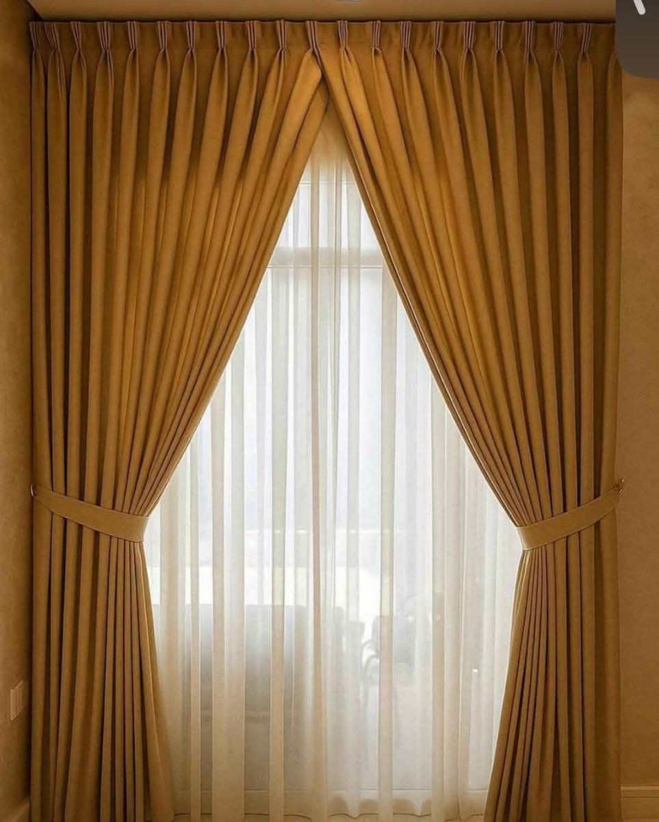 Curtain sofa carpet wallpaper TV decor - Image 16