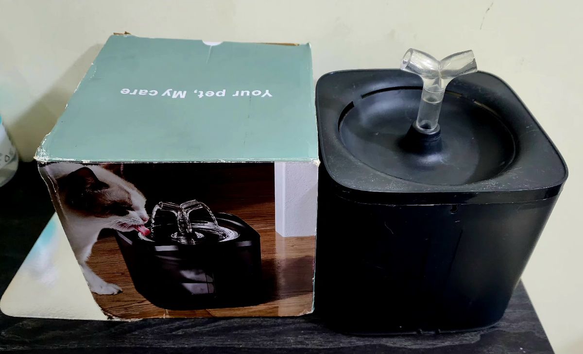 Cat Water Dispenser Fountain - Image 1