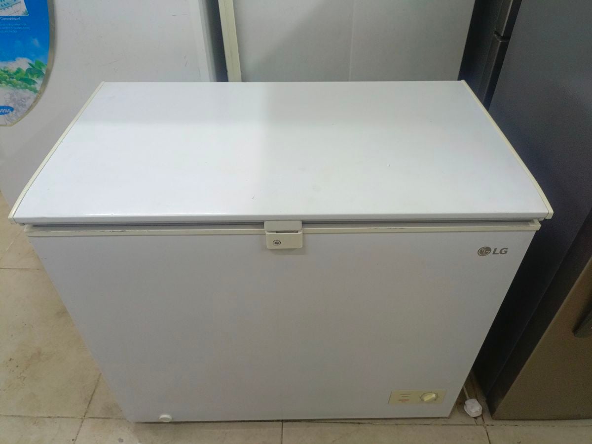 Lg deep freezer - Image 1