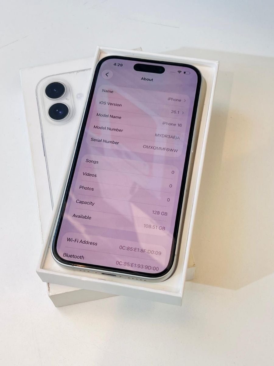 IPhone 16 - Image 4